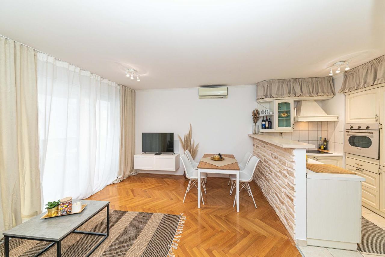 Malea Suite Split Bagian luar foto